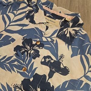 Tommy Bahama Silk Hibiscus Floral Camp Shirt Mens XL Blue Cream Pink